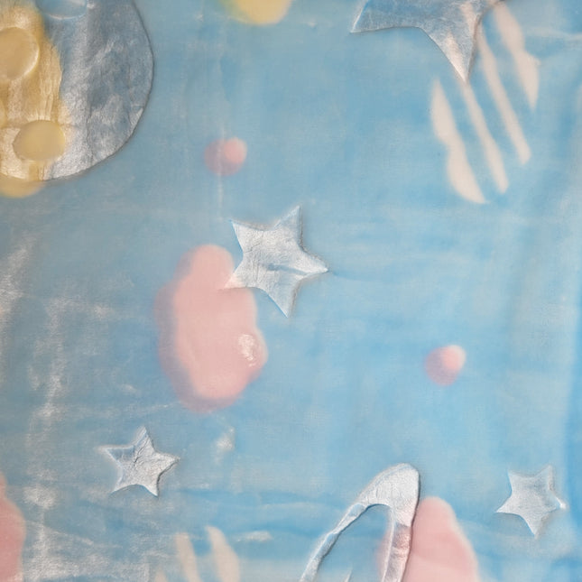 Manta Infantil 70x90 cm Estampado Espacial Azul | Suave y Ligera | 450 g