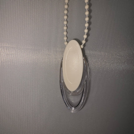 Estor Bordado Elegante de 2 Metros – Diseño Clásico en Tono Beige y Dorado - FLOR DE PIE