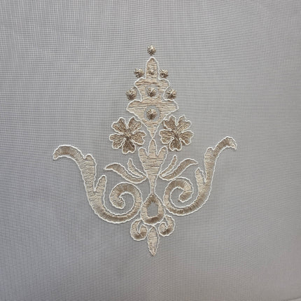 Estor Bordado Elegante de 2 Metros – Diseño Clásico en Tono Beige y Dorado - FLOR