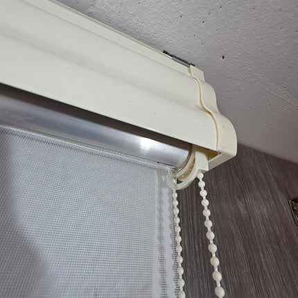 Estor Bordado Elegante de 2 Metros – Diseño Clásico en Tono Beige y Dorado - FLOR