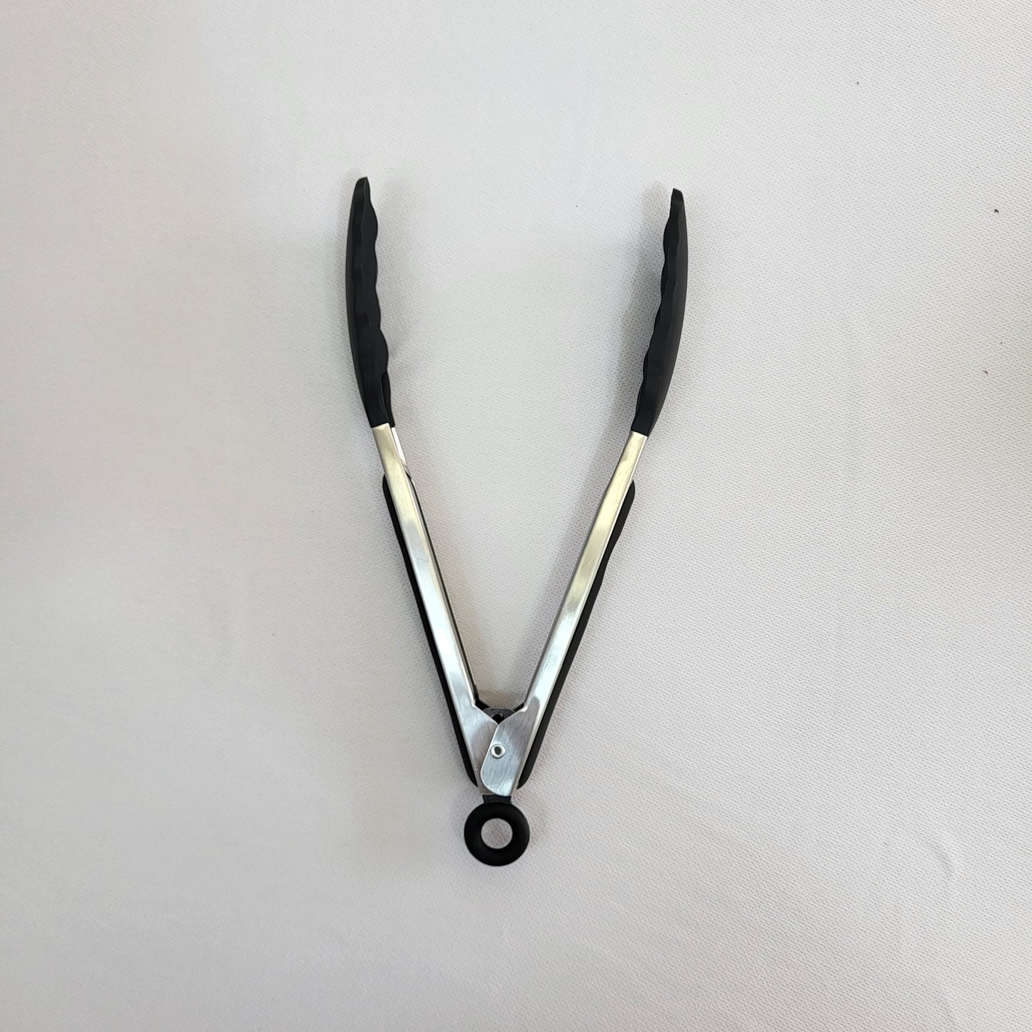 Set de 10 Utensilios de Cocina Lina con Soporte, Silicona Negra y Mango Madera