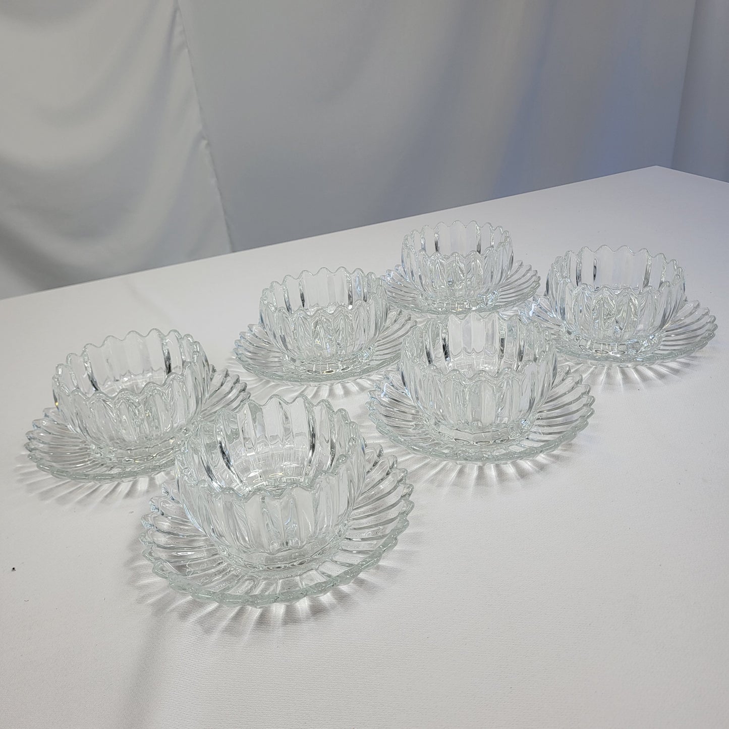 Set 6 Cuencos Flor de Vidrio Transparente con Platillos