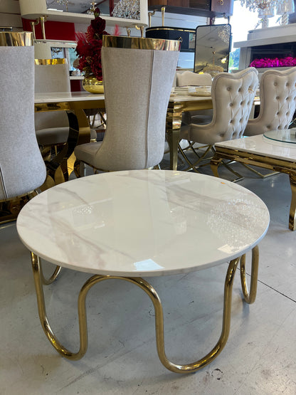 Mesa de centro de mármol blanco y patas acero dorado