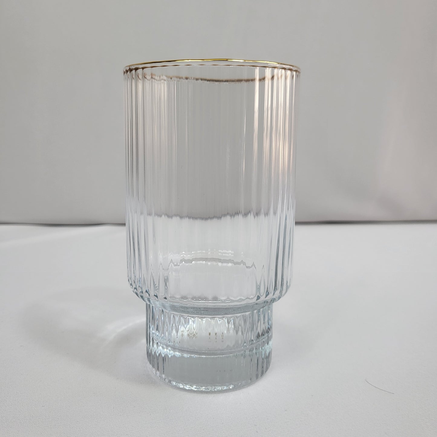 Set de 6 Vasos de Cristal Acanalado con Borde Dorado