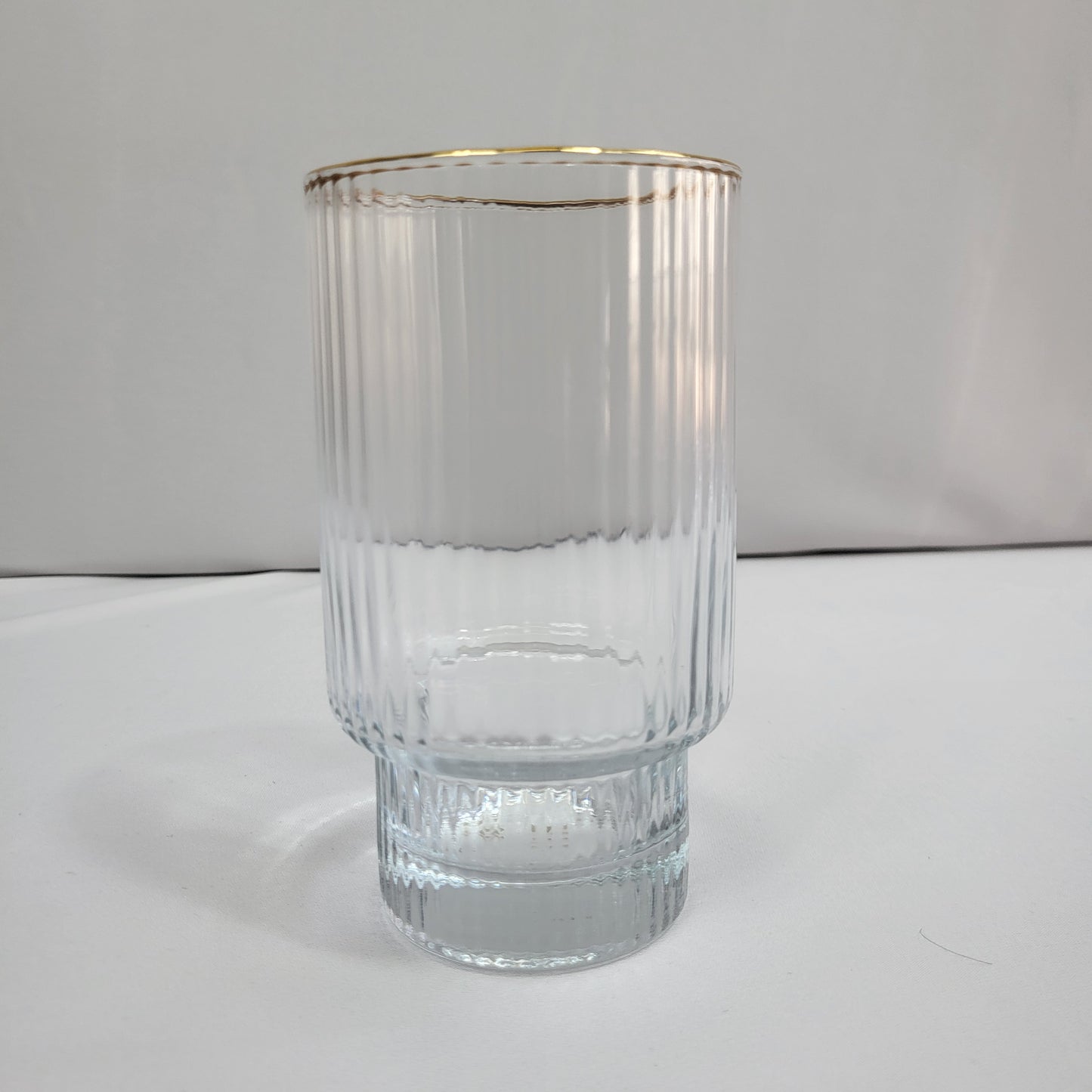 Set de 6 Vasos de Cristal Acanalado con Borde Dorado