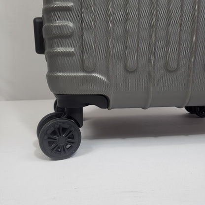 Set de Maletas Travel Pro 3 Piezas – Gris Rígido con Ruedas 360°