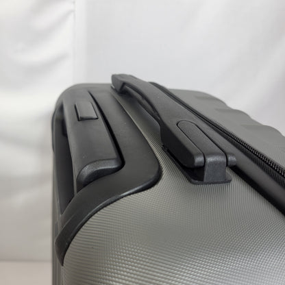 Set de Maletas Travel Pro 3 Piezas – Gris Rígido con Ruedas 360°