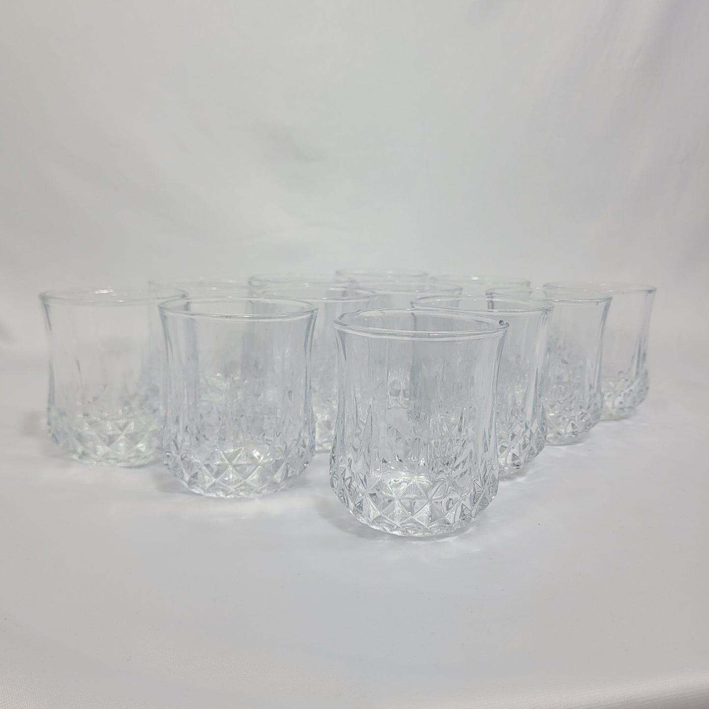 Set de 12 Vasos de Cristal Tallado con Diseño Diamante