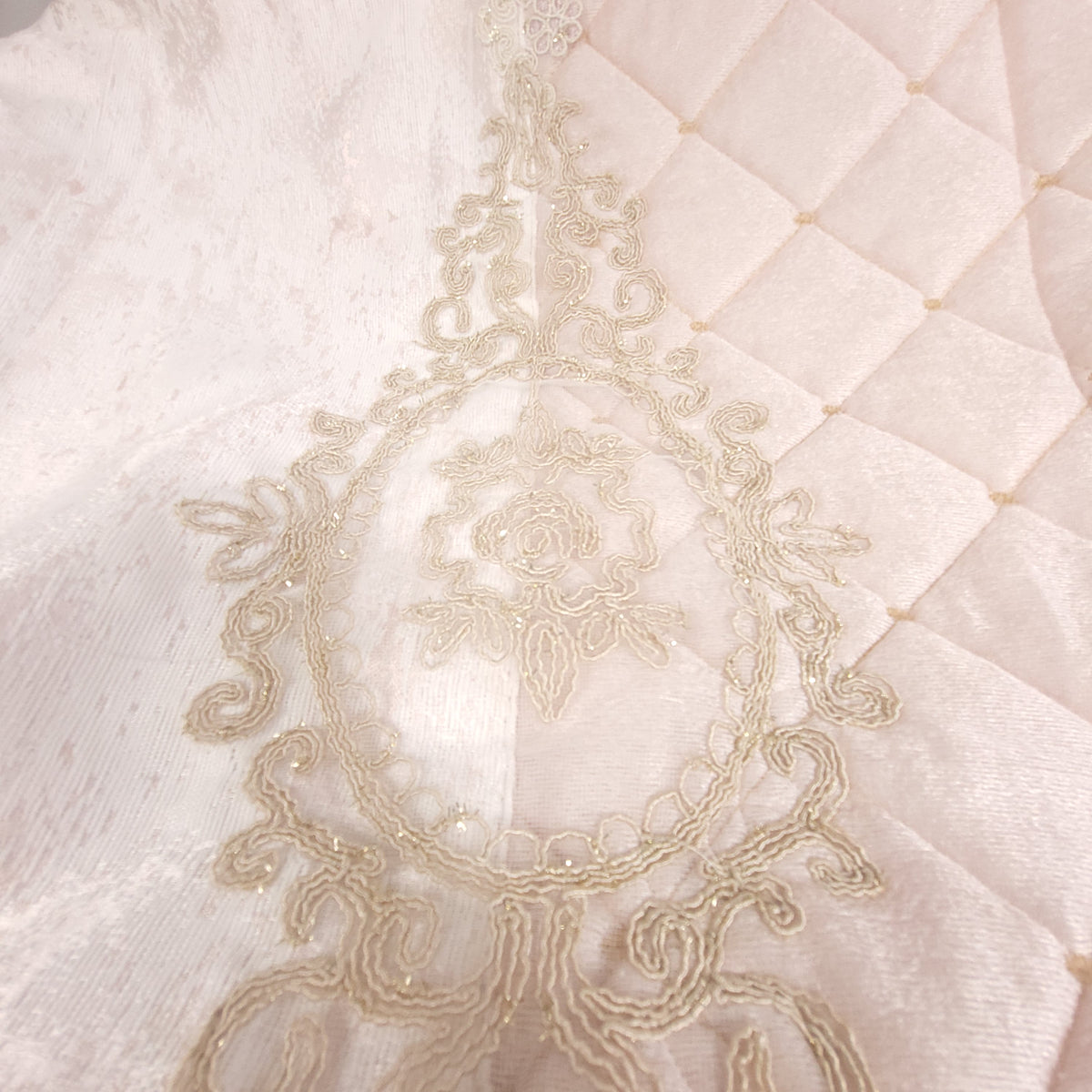 Colcha Acolchada Premium Marianna 3 Piezas – 260 × 260 cm