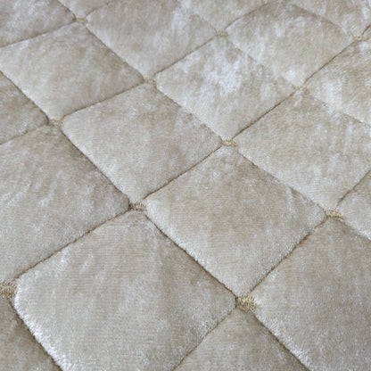 Marianna Luxury Bedding Set – Quilted Bedspread with Lace