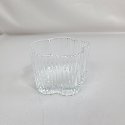 Set de 6 Bowls de Cristal Transparente con Forma de Flor y Estrías Verticales