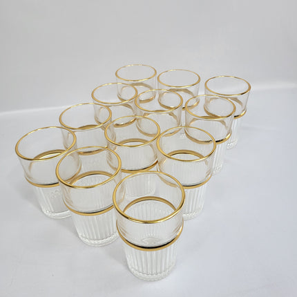 Set de 12 Vasos de Cristal con Estrías Verticales y Borde Dorado