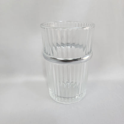Set de 12 Vasos de Cristal con Estrías Verticales y Borde Plateado