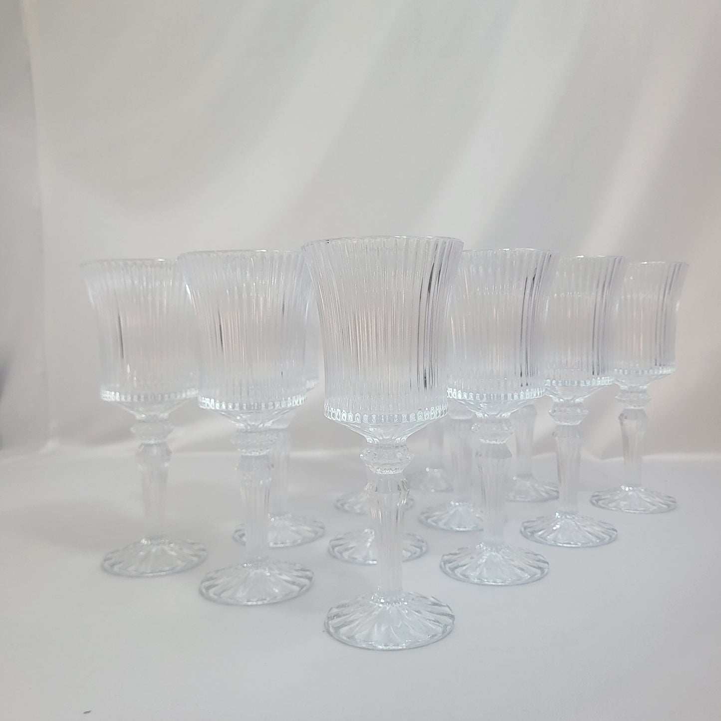 Set de 12 Copas de Cristal Tallado con Pie