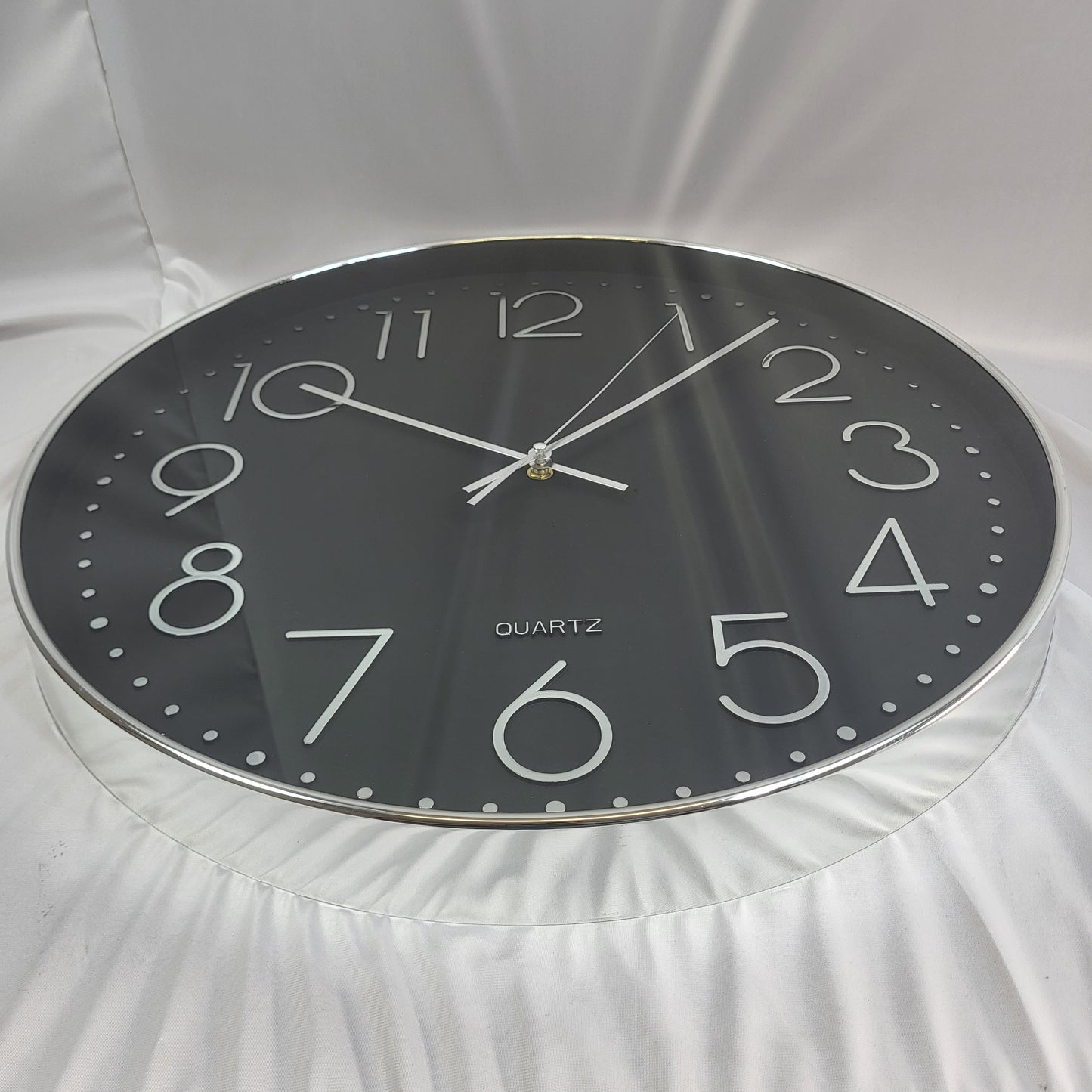 Reloj de Pared Redondo Negro Quartz