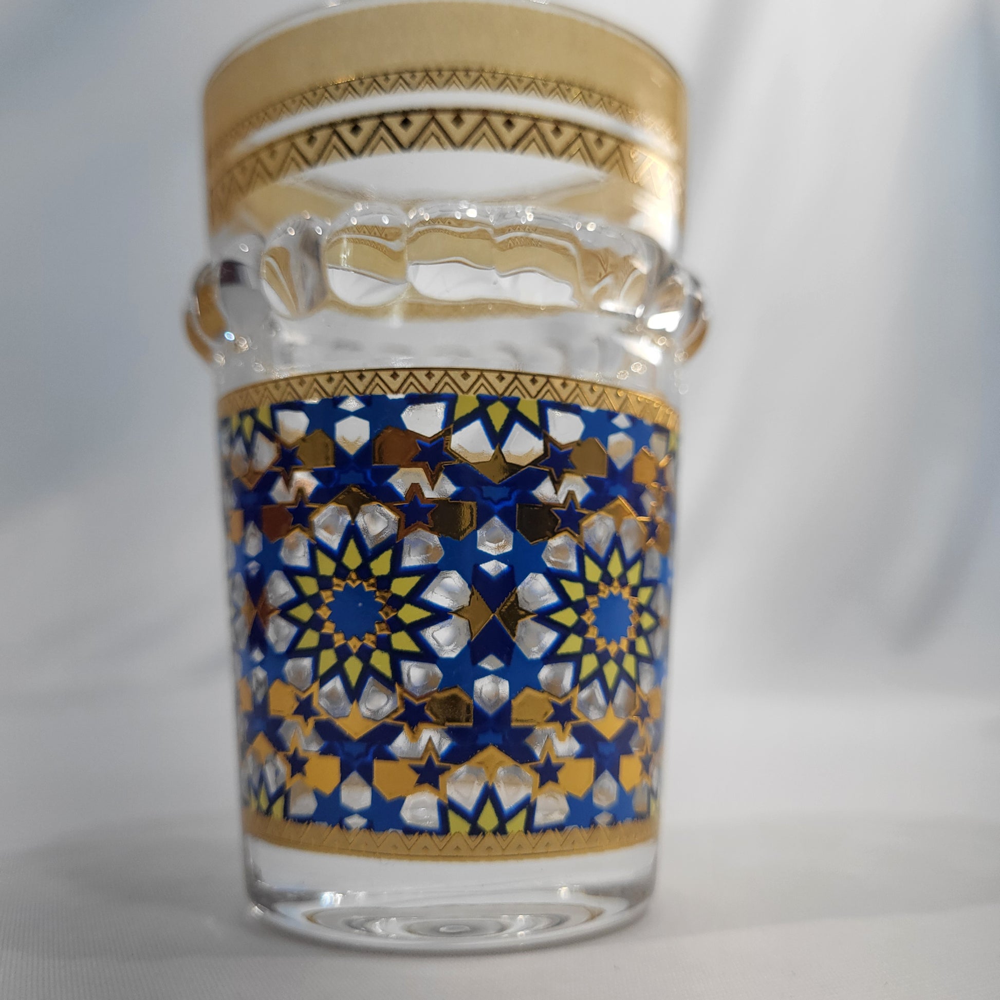 Vaso de té Fesi - detalle borde dorado