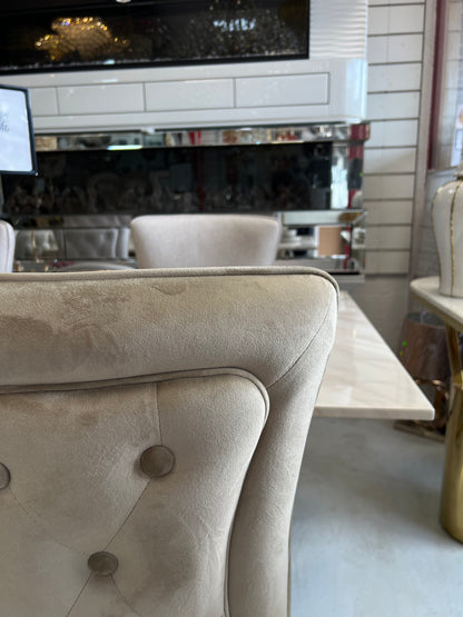 Silla Capitonio de terciopelo · Beige oscuro y gris