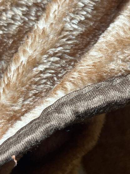 Manta Raschel 220 x 240 cm – 2 kg – 100% Poliéster