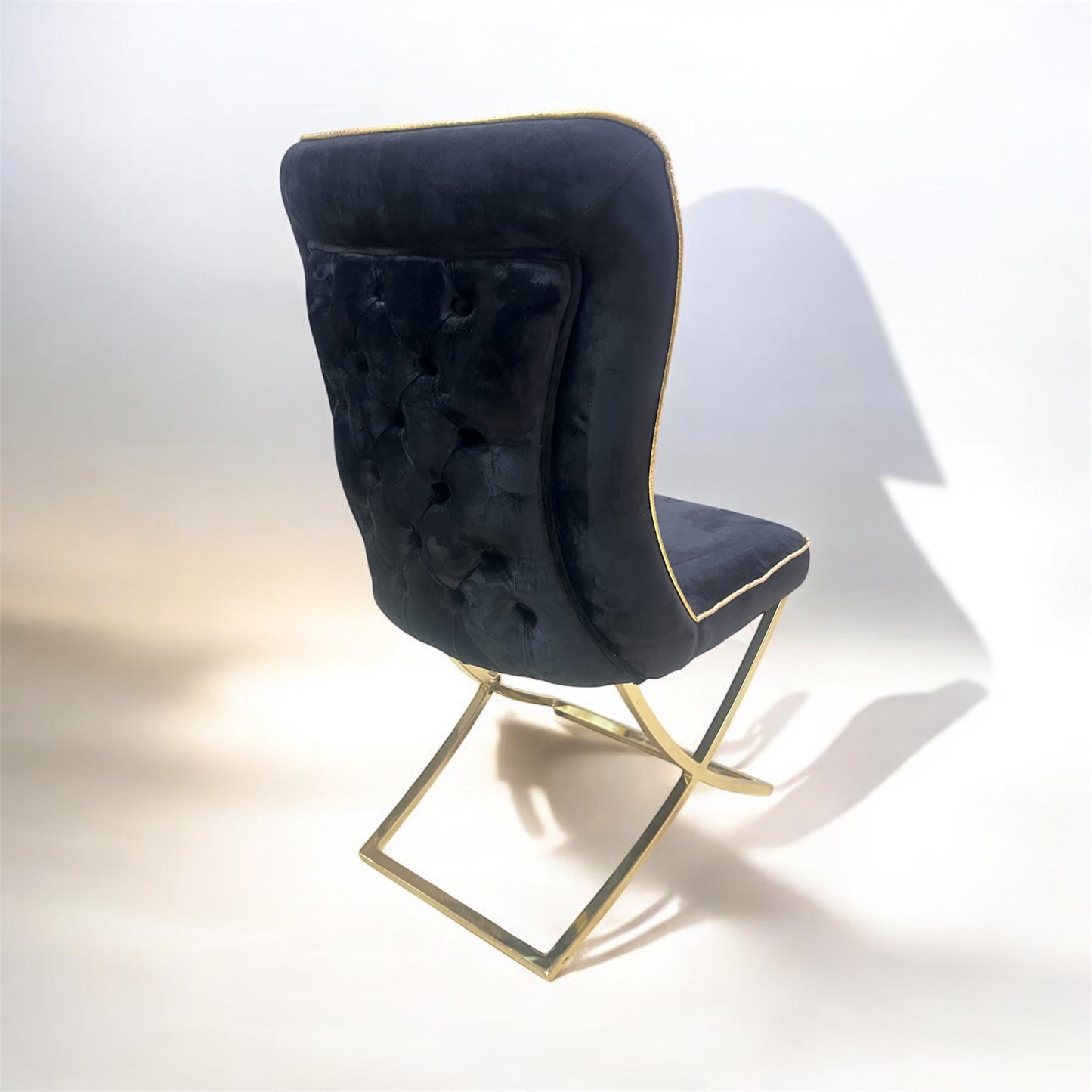 Silla terciopelo BONGOKING para comedor negro dorado , patas de metal dorado