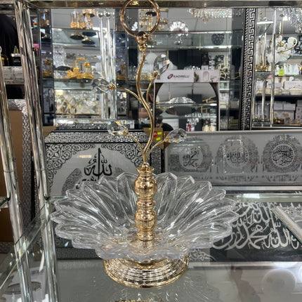 🍬 Tabuleiro decorativo em vidro com base dourada e pétalas em vidro