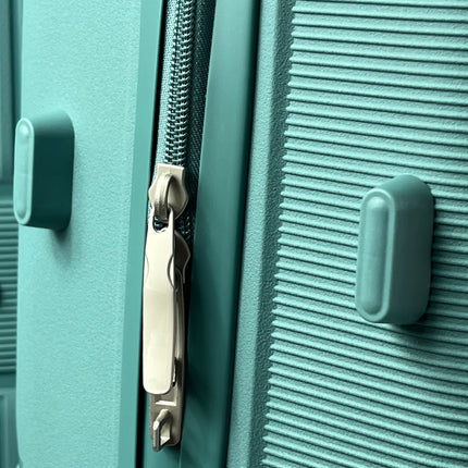 Maleta Resistente y Elegante – Viaja con Estilo y Seguridad - AZUL VERDE
