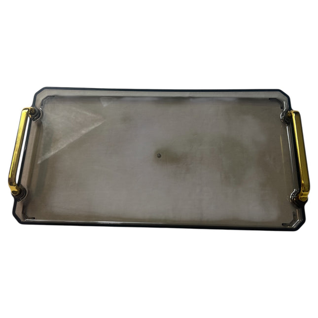 🟠 Bandeja Rectangular Grande con Asas Doradas – Plástico Gris ahumado: Funcionalidad y Estilo en Uno