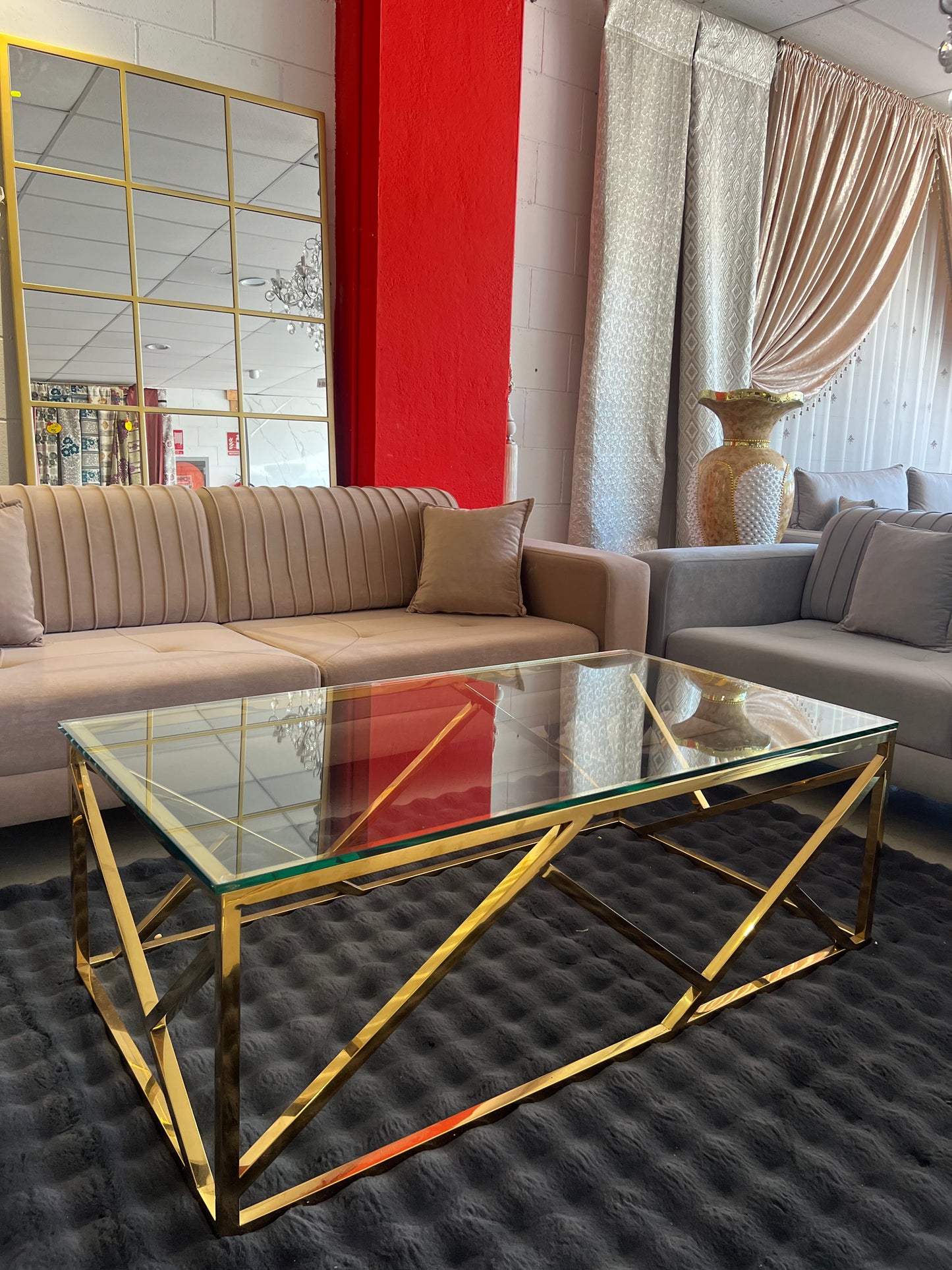 Mesa de centro de cristal y patas acero inoxidable dorado