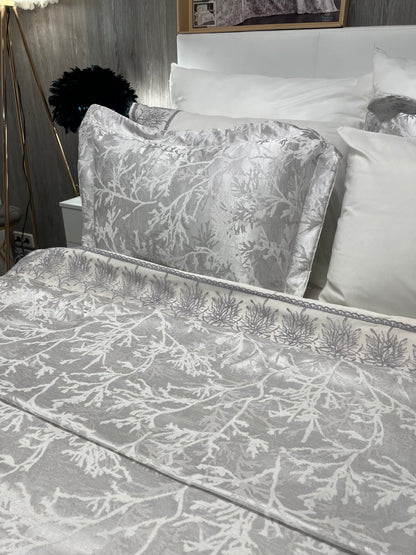 Juego de Cama para Ajuar "Torino" – Sofisticación Natural en tu Dormitorio