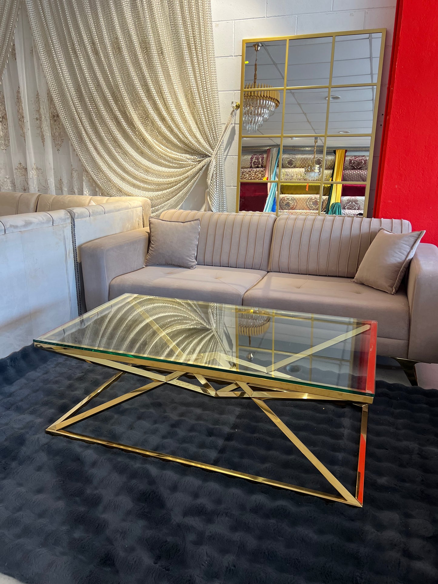 Mesa de centro de cristal y patas acero inoxidable dorado