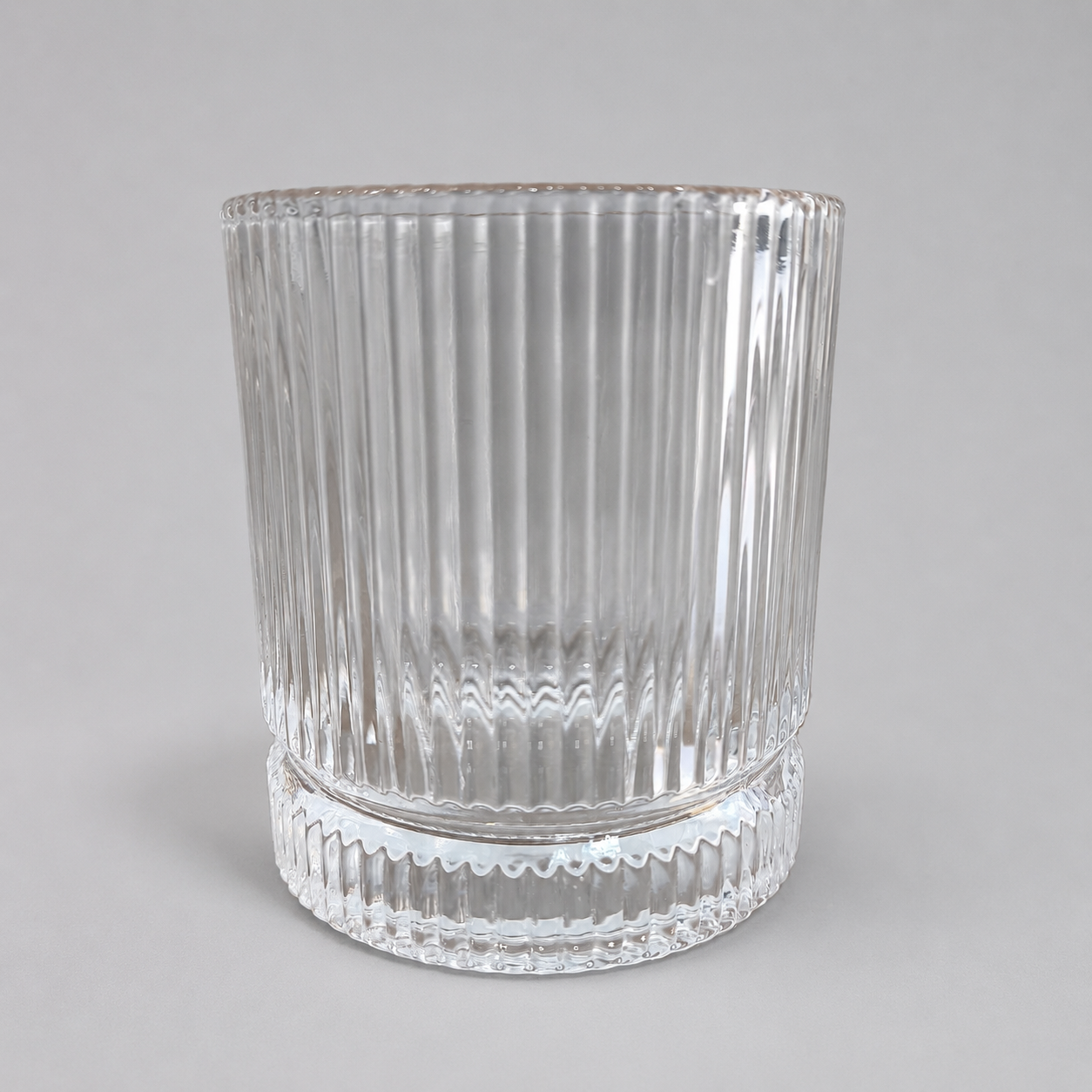 Set de 6 Vasos Bajos de Cristal con Relieve – Elegantes y Resistentes para Bebidas, Refrescos y Zumos