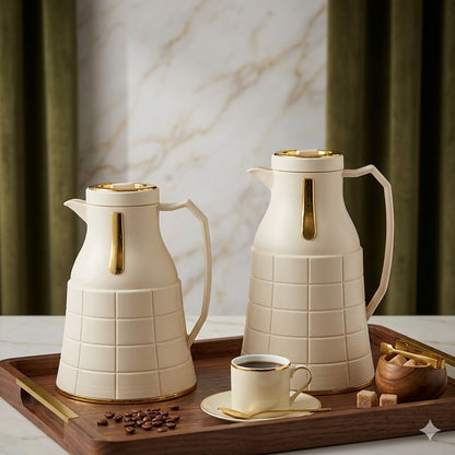 Set de 2 Termos Nara 1L + 0,6L con Diseño Cuadrado y Detalles Dorados - COLOR CREMA
