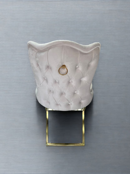 Silla terciopelo BELINDAV01 color beig claro, patas de metal dorado