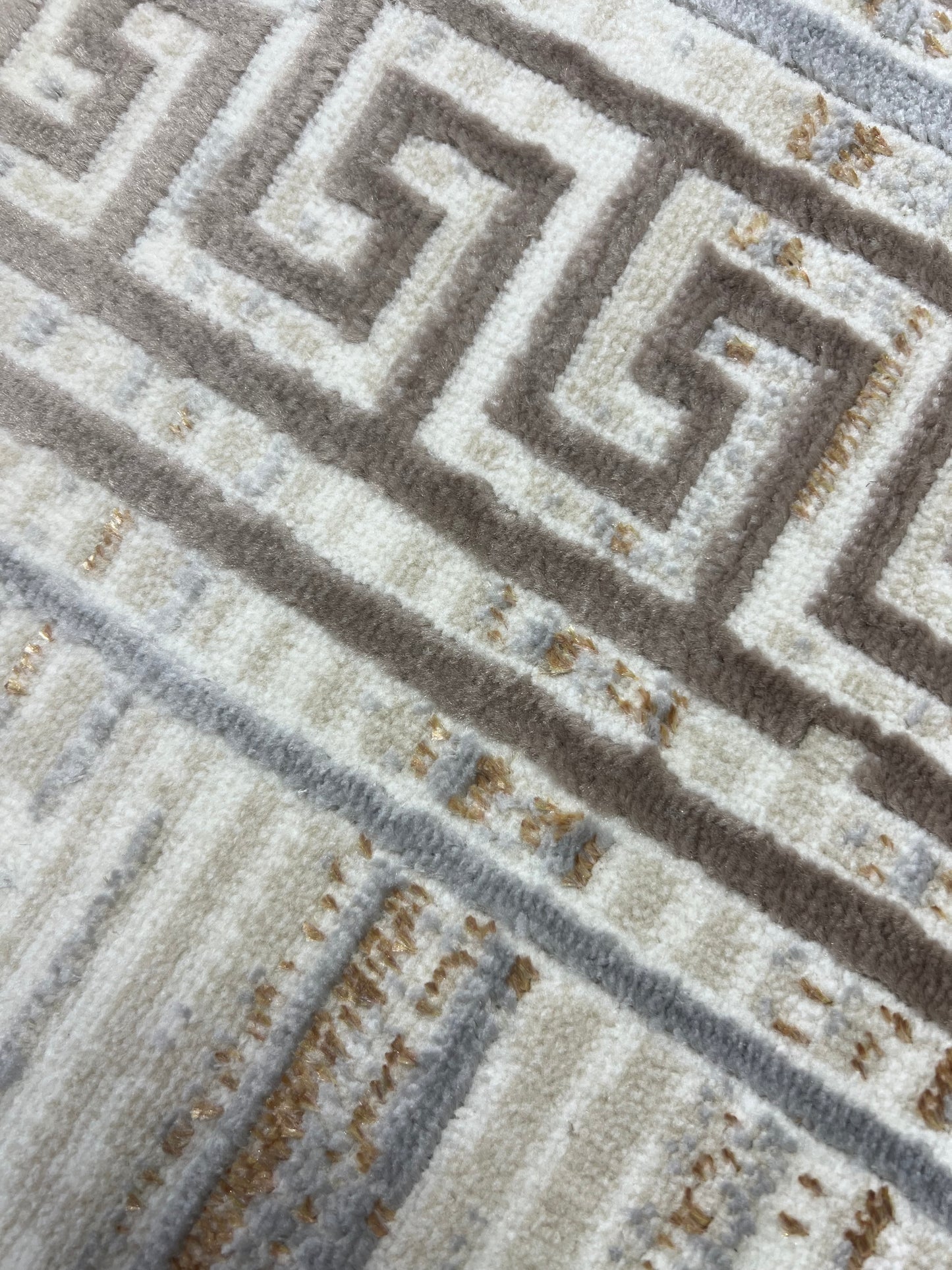 Alfombra River – Diseño moderno con acabado elegante