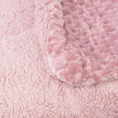 EDREDÓN BORREGO NÓRDICO MODELO PANAL - COLOR ROSA