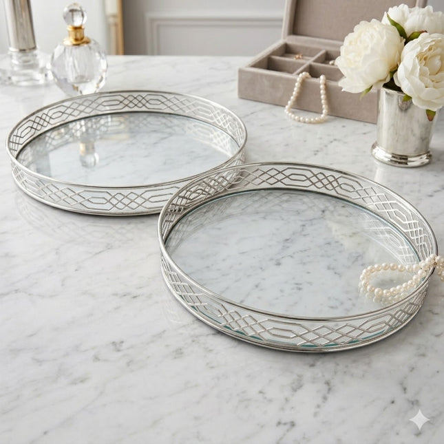 ✅ Set of 2 Round Silver Plastic Trays in Arabic Style — 33 cm and 28 cm 🕌✨