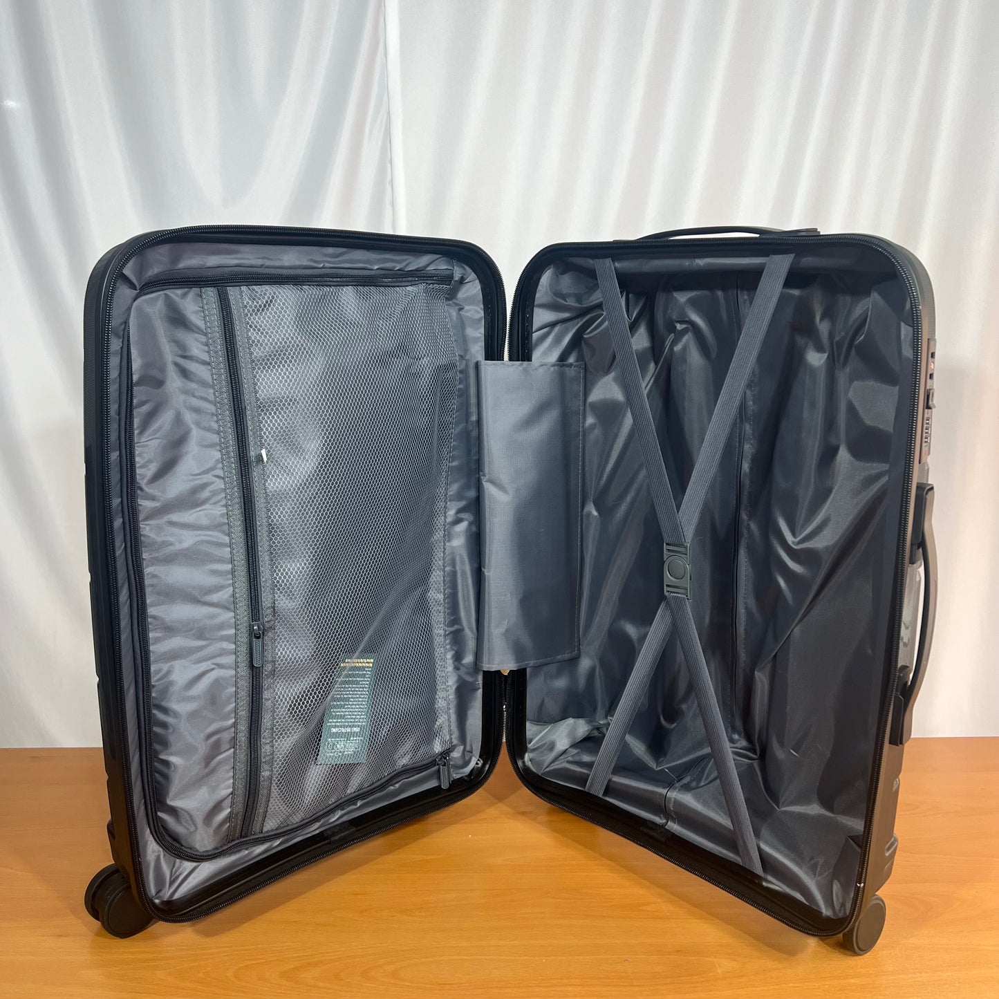 Set de Maletas de Viaje Rígidas Premium (Juego de 3 Piezas)