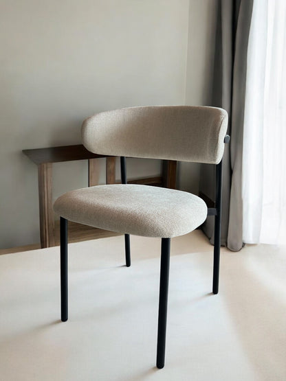 Silla madera DT-KC005 Tela Beig Patas Negro