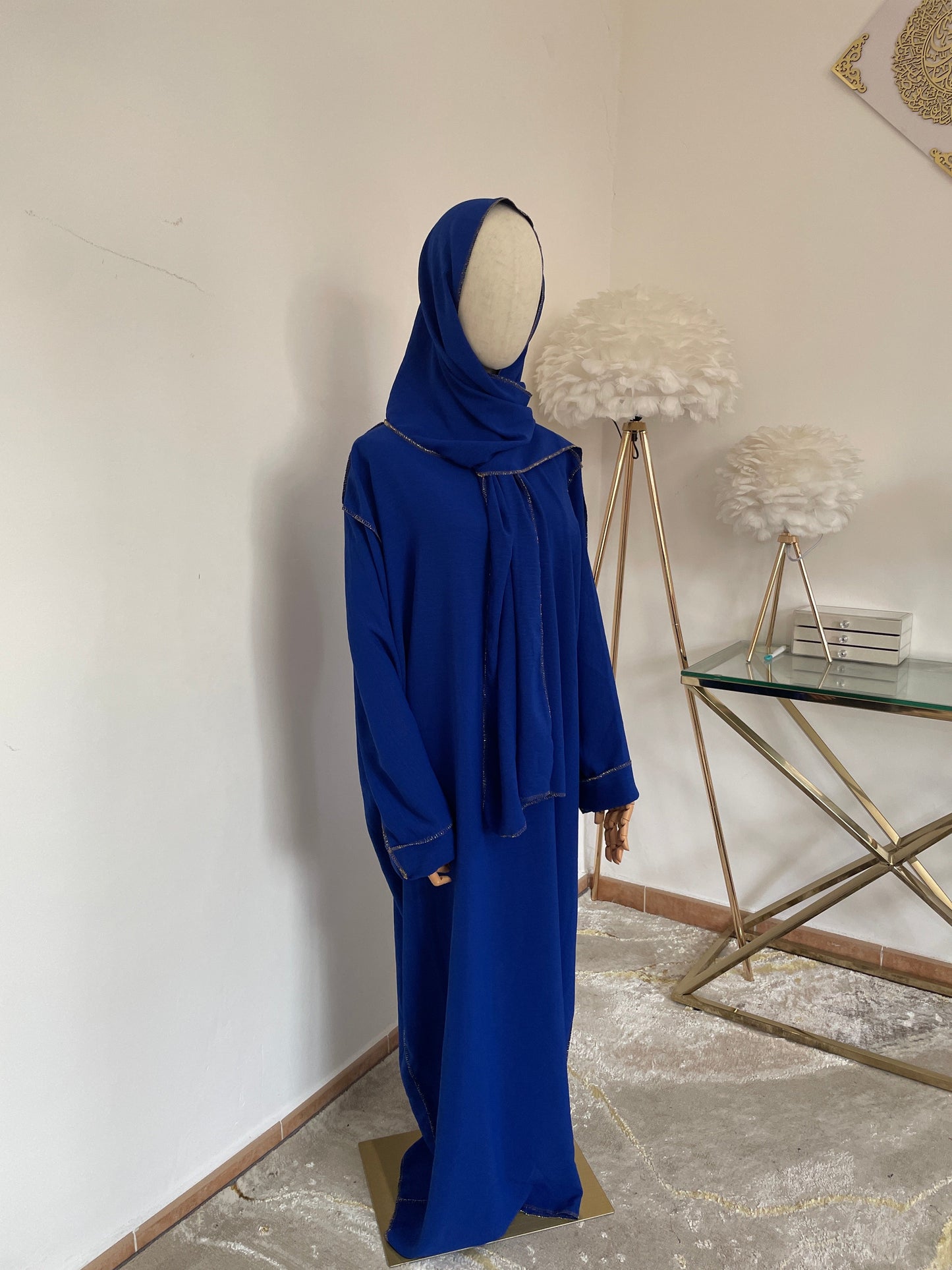 Abaya con velo integrado tela Crepe