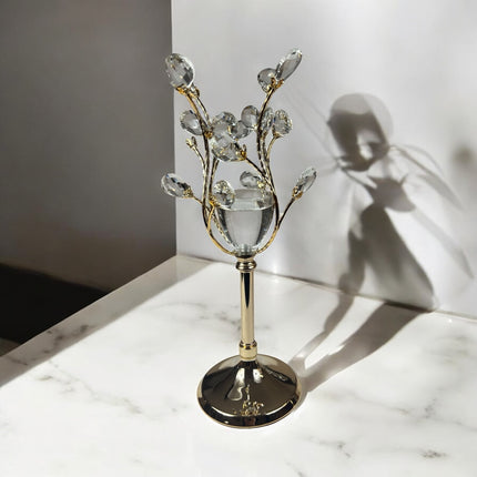 Elegante castiçal em cristal e metal dourado com design floral – 28 cm