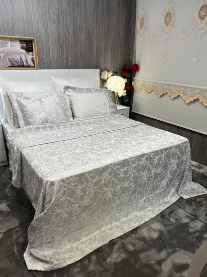 Juego de Cama para Ajuar "Torino" – Sofisticación Natural en tu Dormitorio