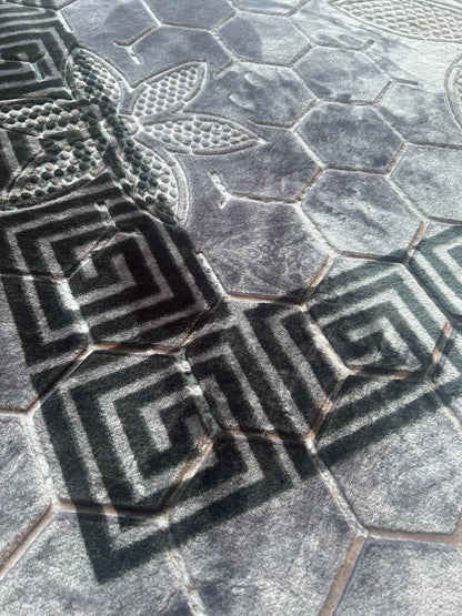 Tapete cinza com detalhes pretos