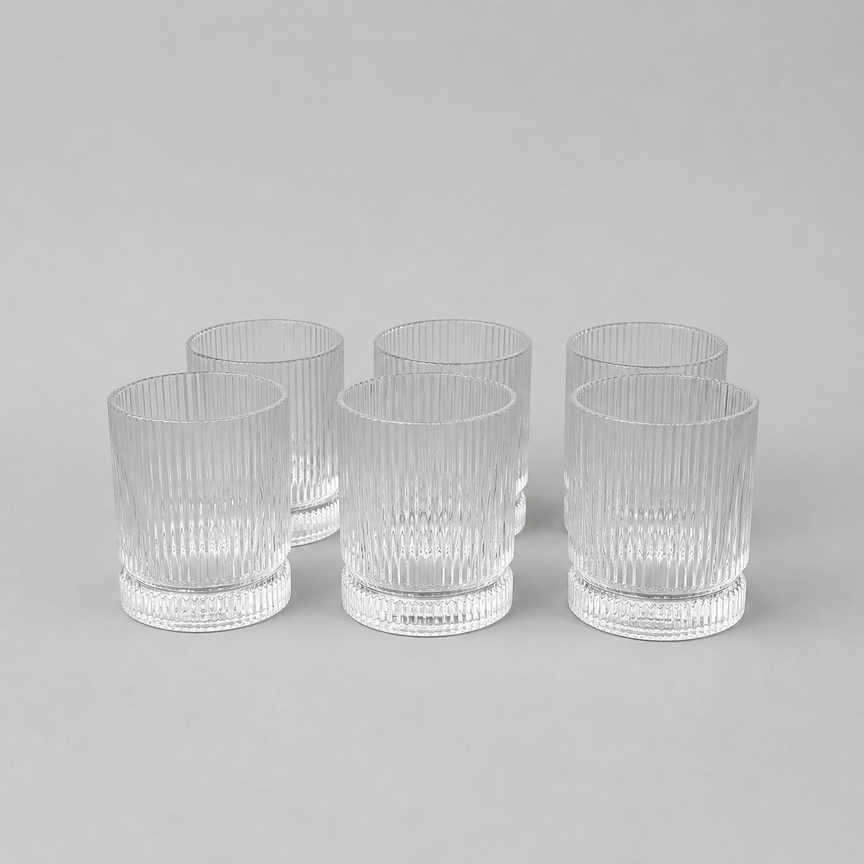 Set de 6 Vasos Bajos de Cristal con Relieve – Elegantes y Resistentes para Bebidas, Refrescos y Zumos