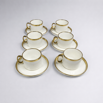 Conjunto de 6 Chávenas de Porcelana com Pires e Detalhes Dourados – Jogo Elegante para Café ou Chá