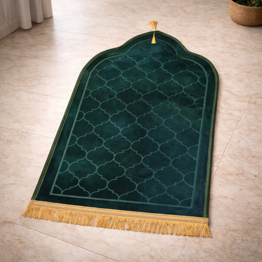 Alfombra de Rezo Sajjada Verde Esmeralda con Flecos Dorados