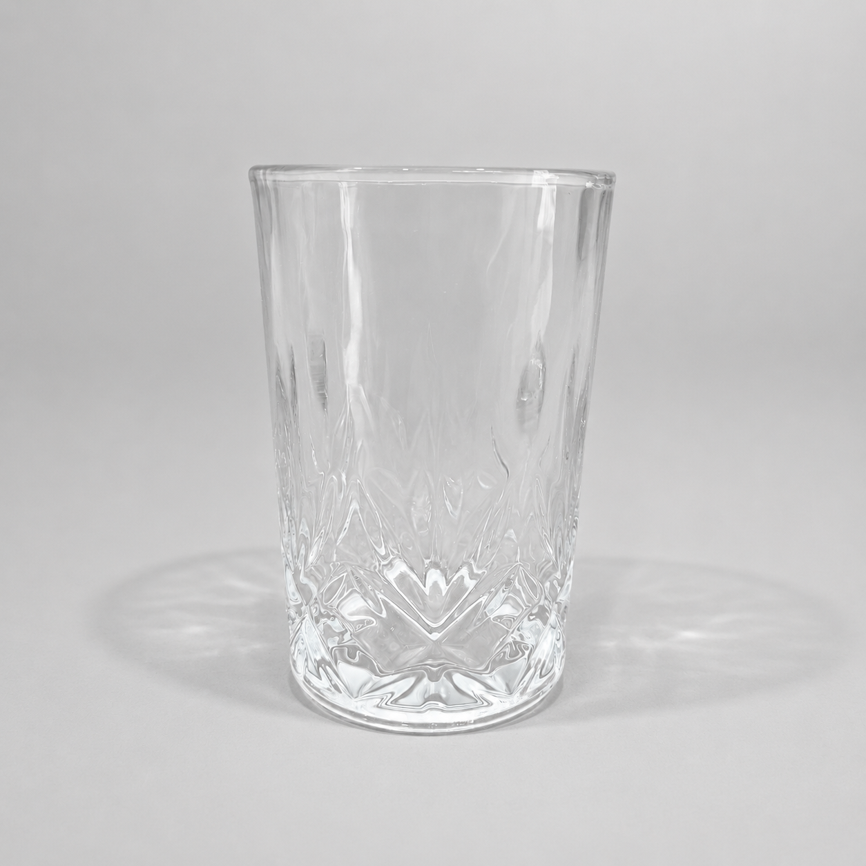 Set de 12 Vasos de Té de Cristal con Relieve Elegante
