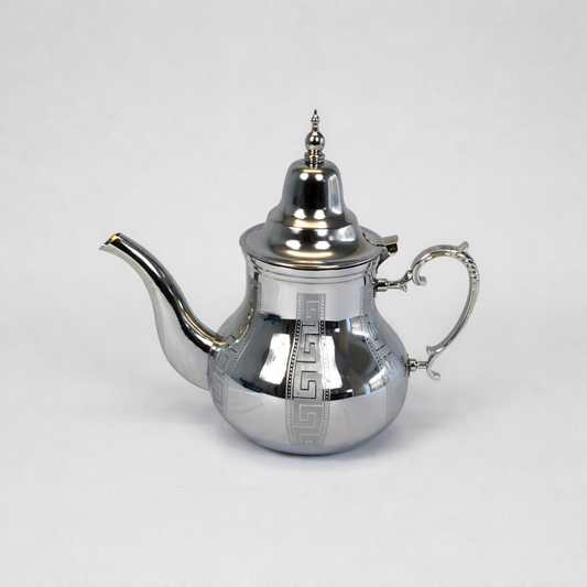 Tetera Elegante de Acero Inoxidable con Grabado Clásico y Acabado Espejo
