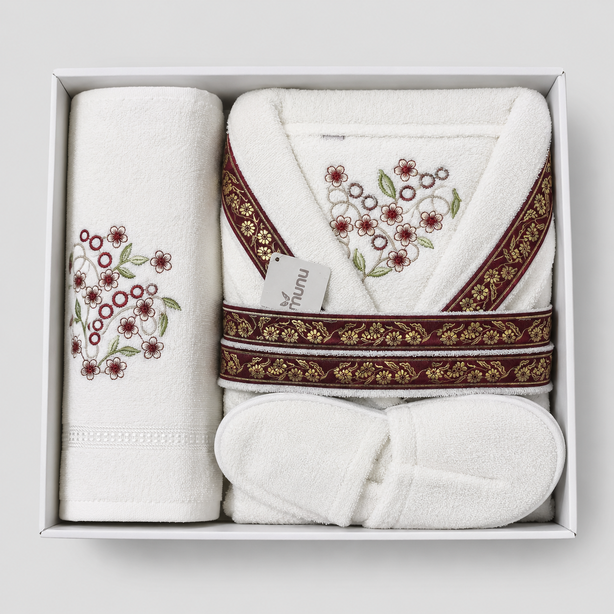 Set de Baño de Lujo 7 Piezas con Albornoz, Toallas y Zapatillas