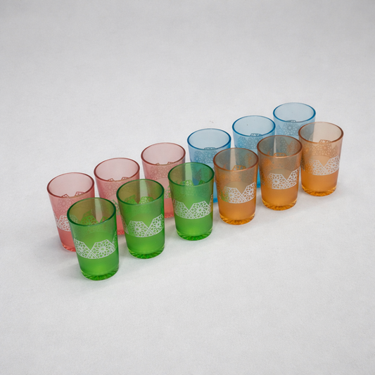 Set de 12 Vasos Marroquíes de Vidrio Colores Surtidos con Diseño Geométrico