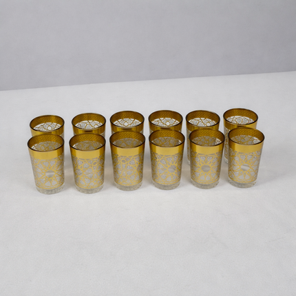Conjunto de 12 copos em cristal marroquino com detalhes em dourado