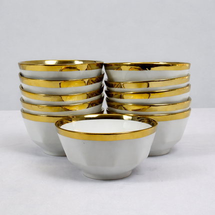 🍽️ Juego de Vajilla de Porcelana Blanca con Bordes Dorados –2,7L- Set Premium Elegante (24 Piezas)
